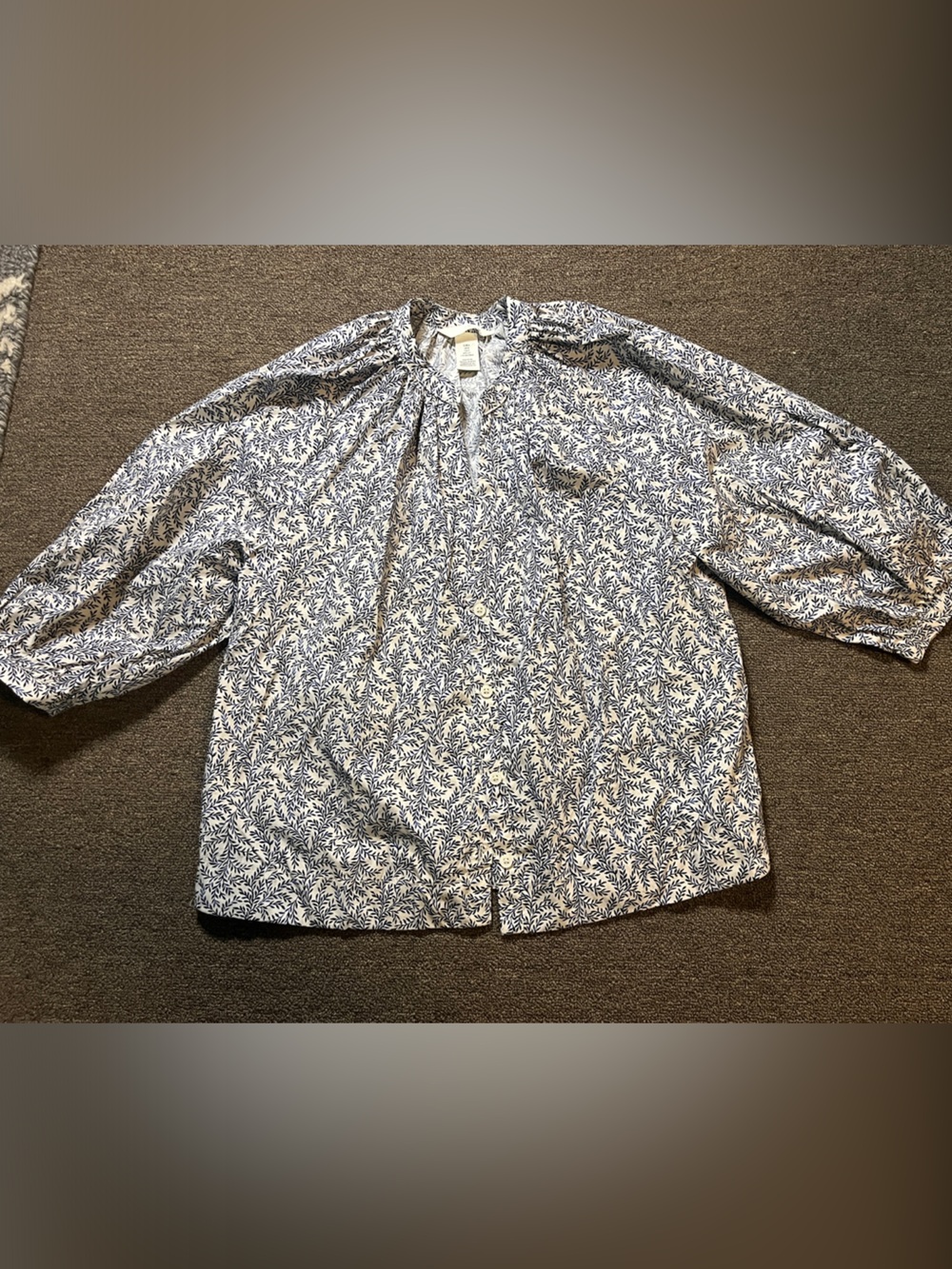 H&M White Top Blouse  with Navy Leaf Pattern 100% cotton